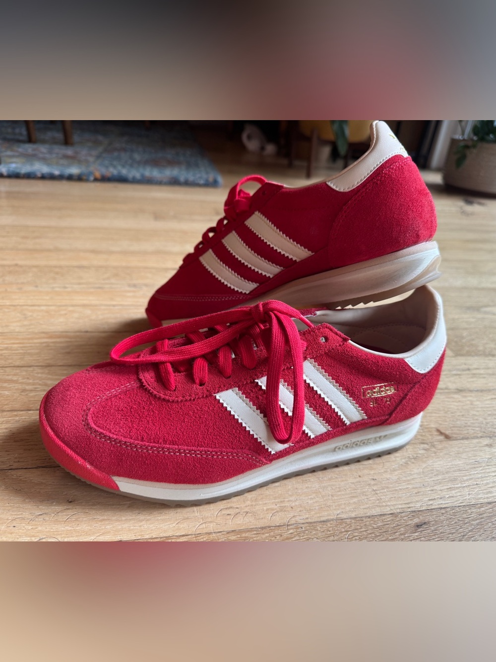 Adidas SL 72 Retro Sneaker Ruby Red Cream SOLD OUT 9.5 / 7.5 EUC